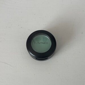 MAC Eyeshadow shade mint condition
